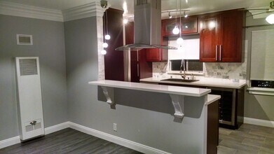 Maison De Sammy LLC in Los Angeles, CA - Building Photo - Building Photo