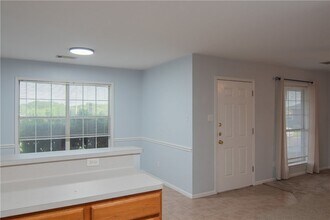 1735 Rock Hollow Loop in Bryan, TX - Building Photo - Building Photo