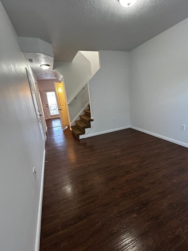 5059 W Red Shale Rd in Herriman, UT - Building Photo - Building Photo