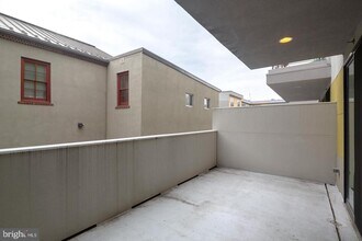 820-24 N 3rd St, Unit UNIT 204 in Philadelphia, PA - Building Photo - Building Photo