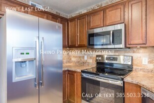 56 E Resaca Dr in Sandy, UT - Building Photo