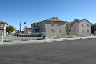 1711 Santa Paula Dr Apartments