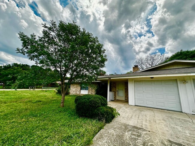 property at 1448 Harper Rd