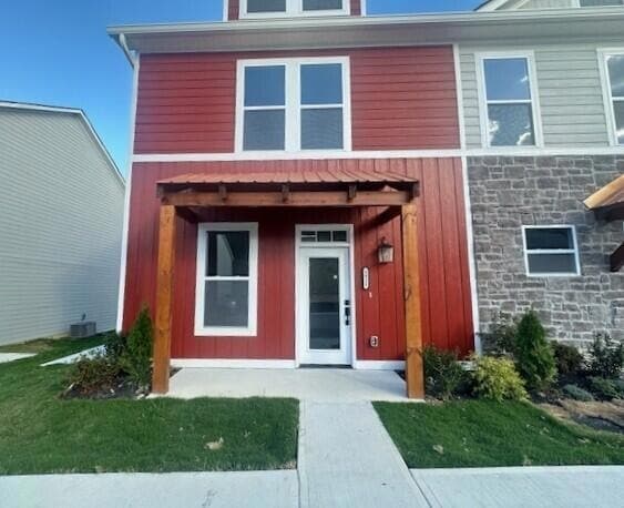 1921 Cypress Ln in Cleveland, TN - Foto de edificio - Building Photo
