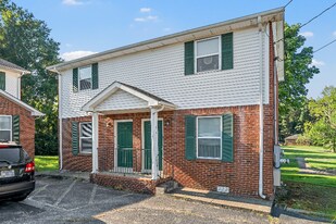 815 Golf View Pl in Clarksville, TN - Building Photo