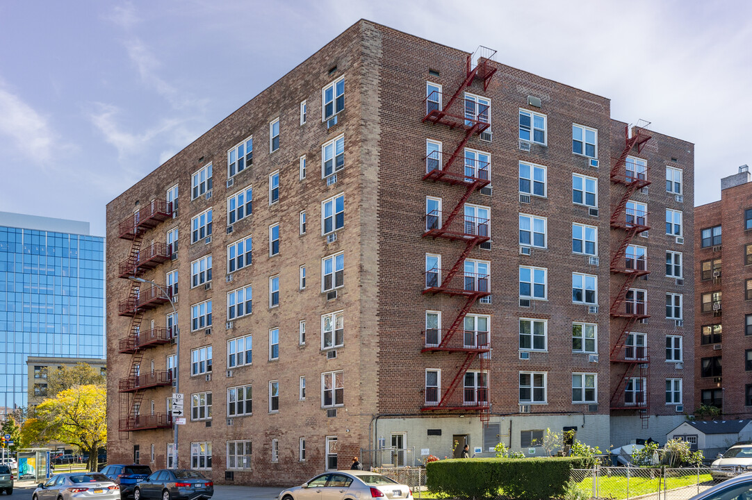 2610 Ocean Pky in Brooklyn, NY - Foto de edificio