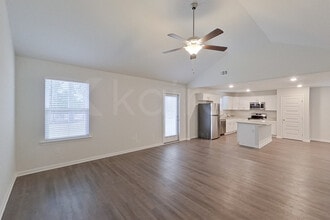 114 Western Red Cedar Dr in Springfield, GA - Building Photo - Building Photo