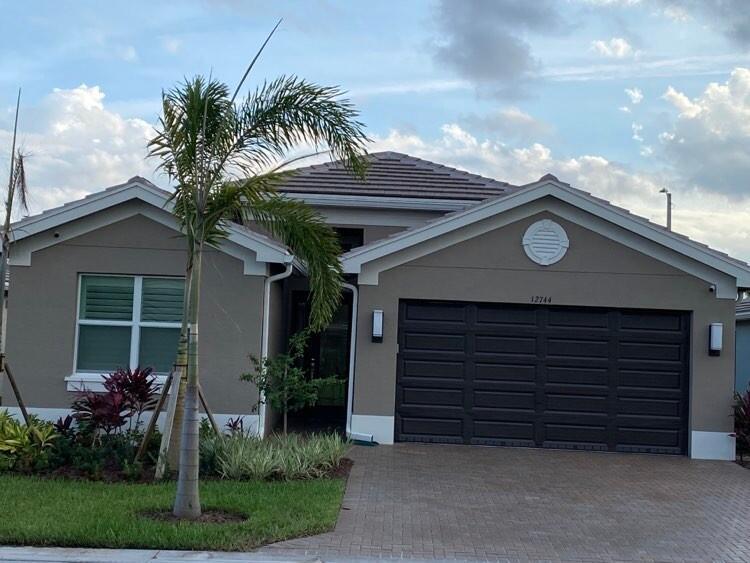 12744 SW Clear Water Way in Port St. Lucie, FL - Building Photo