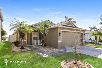 911 Seminole Sky Dr in Ruskin, FL - Building Photo - Building Photo