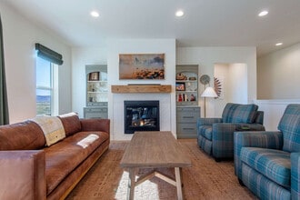 253 Bald Eagle Dr in Victor, ID - Building Photo - Building Photo