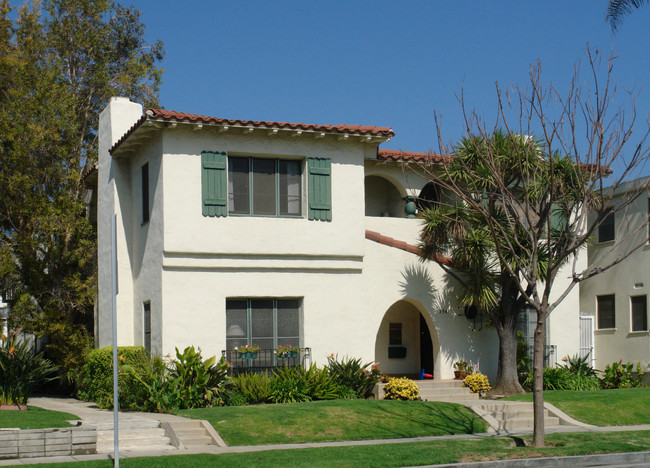 9941 Young Dr in Beverly Hills, CA - Building Photo - Building Photo