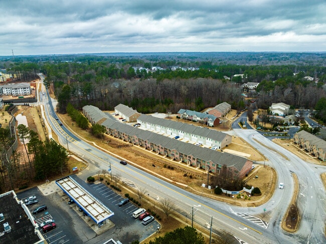 Peachtree Walk Townhomes in Stockbridge, GA - Foto de edificio - Building Photo