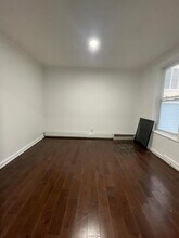 23 Westervelt Pl, Unit G in Jersey City, NJ - Building Photo - Building Photo