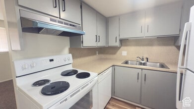 6512 W 4100 S in West Valley City, UT - Building Photo - Building Photo