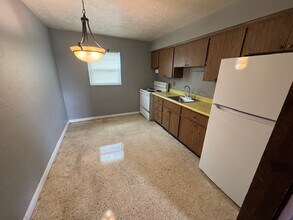 7150 50th St N, Unit 6H in Pinellas Park, FL - Foto de edificio - Building Photo