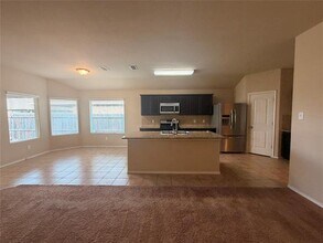 6320 Sails St in Fort Worth, TX - Building Photo - Building Photo