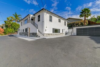 351 Eucalyptus Ave in Vista, CA - Building Photo - Building Photo