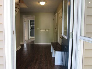 28 Knight Rd in Framingham, MA - Building Photo - Building Photo