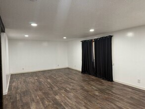 7510 E 620 S in Wolcottville, IN - Building Photo - Building Photo