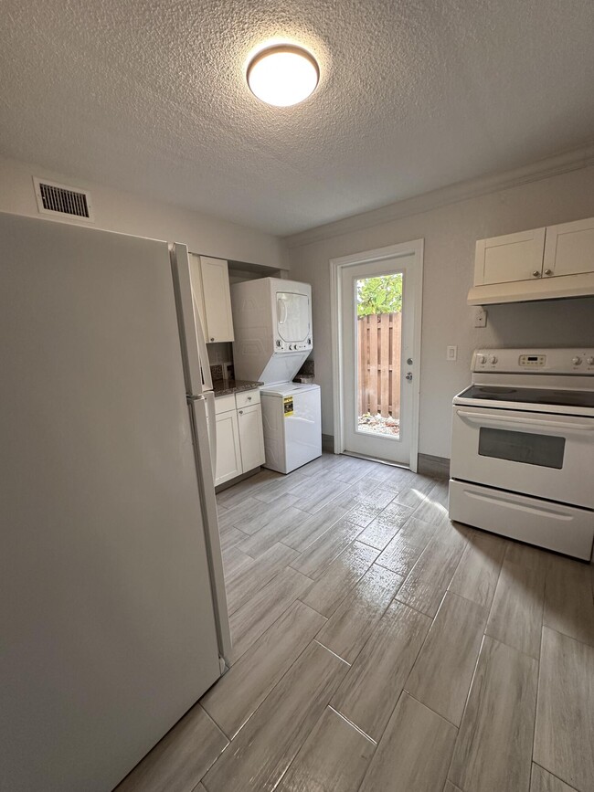 property at 337 Kenilworth Blvd