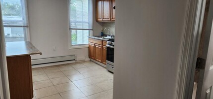 38 Jewett Ave in Jersey City, NJ - Building Photo - Building Photo