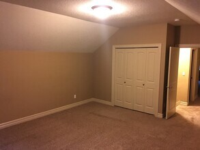 2060 SW Kendra St in Corvallis, OR - Building Photo - Building Photo