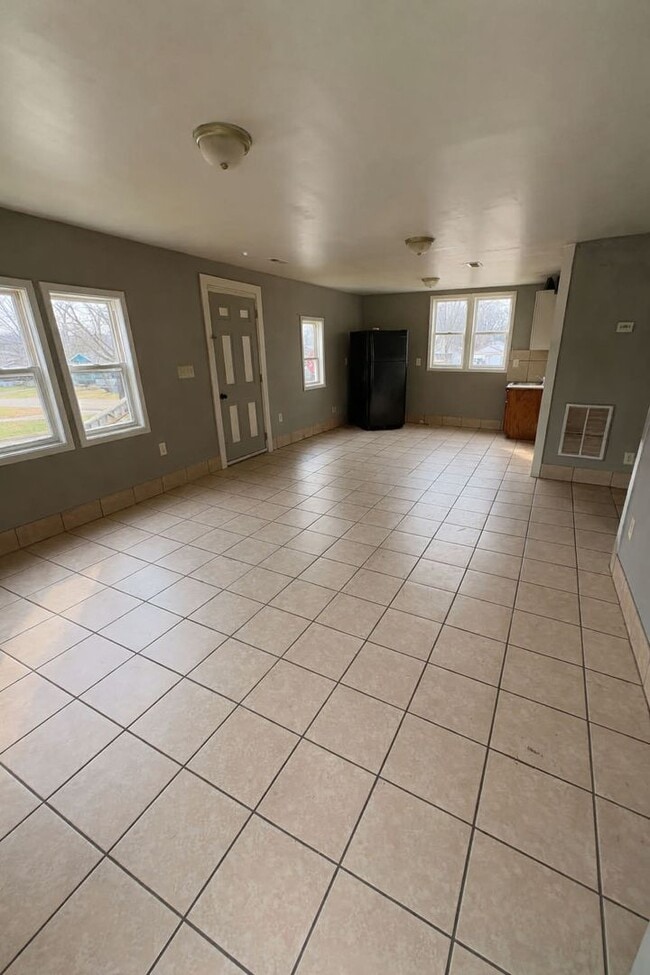 201 Simmons St in Glasgow, KY - Building Photo - Building Photo