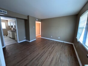 7749 5th Ave S in Birmingham, AL - Building Photo - Building Photo