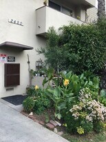 2450 Purdue Ave, Unit #5 in Los Angeles, CA - Building Photo