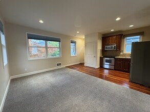 1926 NW Overton St in Portland, OR - Building Photo - Building Photo