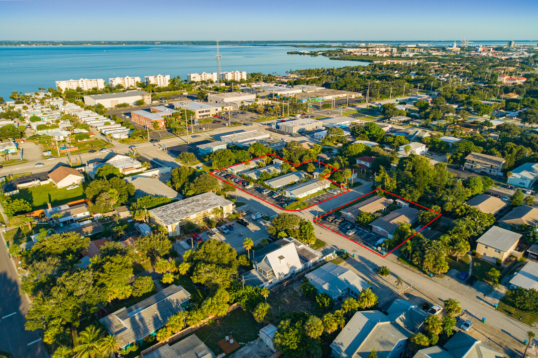 154 Johnson Ave in Cape Canaveral, FL - Building Photo