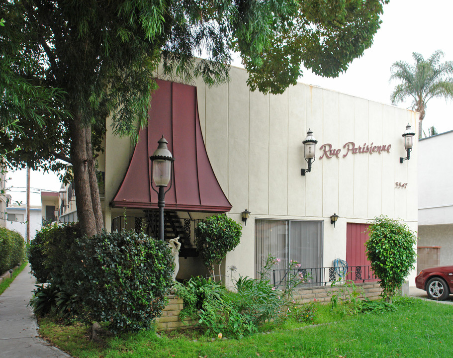 3547 Clarington Ave in Los Angeles, CA - Building Photo