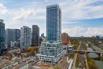 River & Fifth Condos in Toronto, ON - Building Photo - Building Photo
