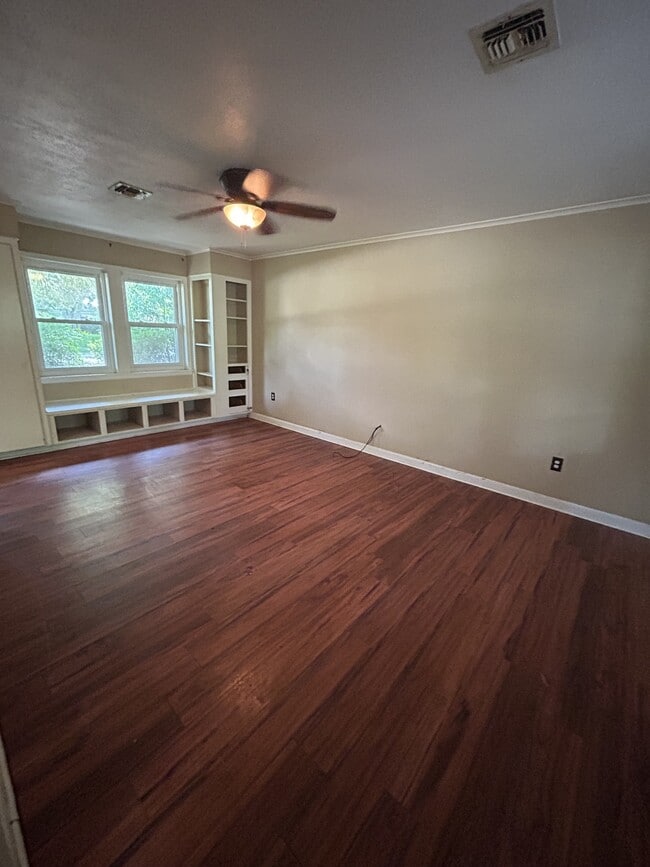 1203 Caroline Dr in Bossier City, LA - Building Photo - Building Photo