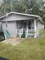1313 N Paul Dr in Inverness, FL - Building Photo