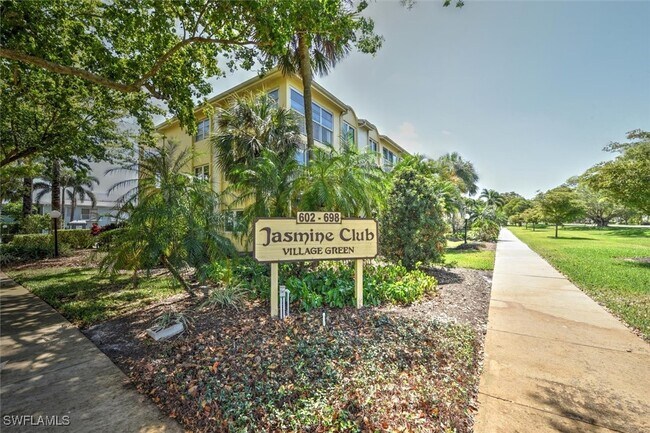 property at 684 Broad Ave S