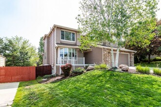 4740 Seton Pl in Colorado Springs, CO - Foto de edificio - Building Photo