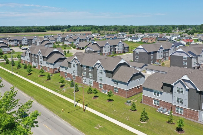 West Wind Place Apartments in Allendale, MI - Building Photo - Building Photo
