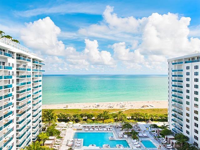 102 24th St, Unit 1012 in Miami Beach, FL - Building Photo - Building Photo