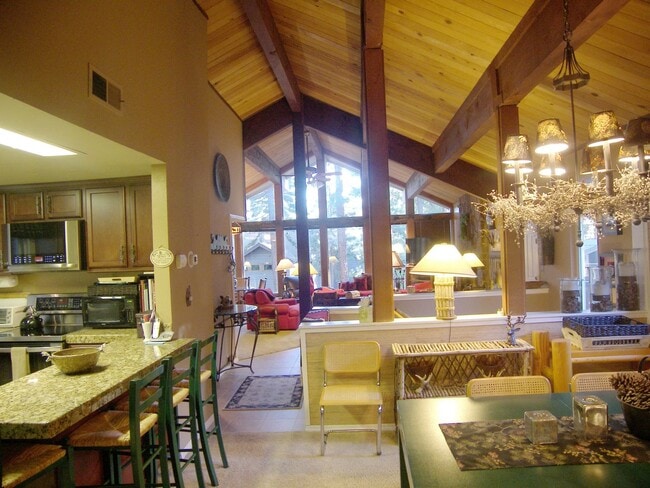 120 Juanita Dr in Incline Village, NV - Building Photo - Building Photo