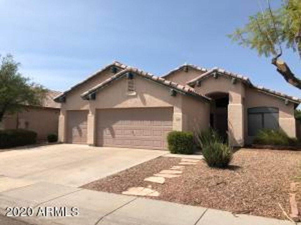 5422 W Bluefield Ave in Glendale, AZ - Building Photo