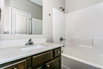 423 S Longbranch Dr in Maize, KS - Building Photo - Building Photo