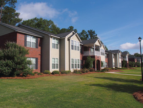 Greystone at Creekwood in Leesburg, GA - Foto de edificio - Building Photo