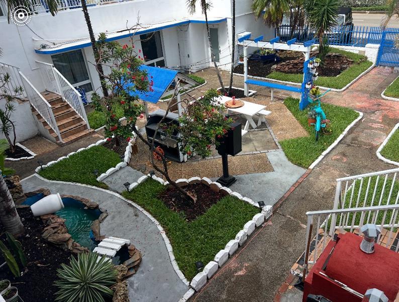 2115 N Ocean Blvd in Fort Lauderdale, FL - Building Photo