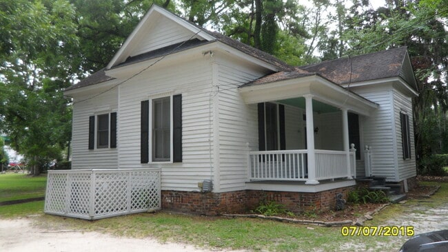 1111 N Toombs St in Valdosta, GA - Building Photo - Building Photo