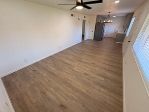 1608 S Central St in Visalia, CA - Building Photo - Building Photo