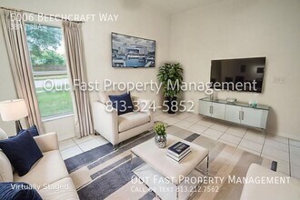 5006 Beechcraft Way in Seffner, FL - Building Photo - Building Photo