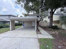 3584 Raintree Cir in Lakeland, FL - Building Photo