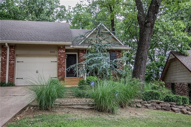 property at 3200 Cardinal Creek Cir