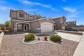 6929 Black Mesquite Dr in El Paso, TX - Building Photo - Building Photo